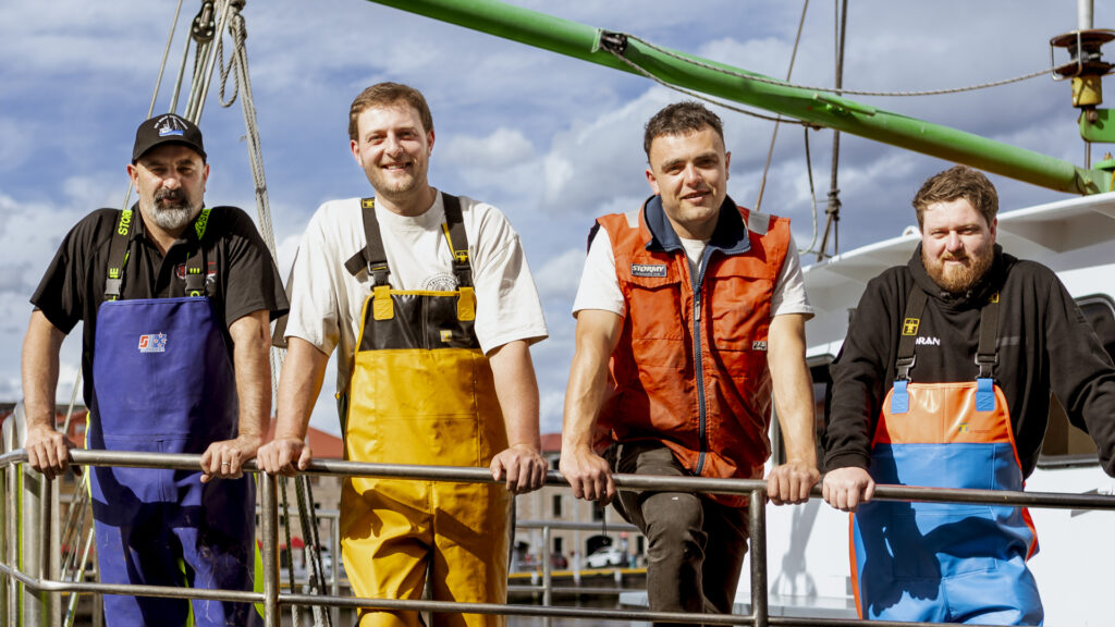 Aussie Lobster Hunters — S5E4 — 504